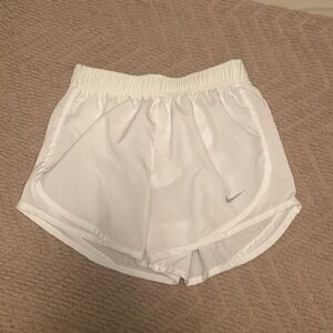 EUC Nike women’s Dri-fit shorts . Only wore a few times.